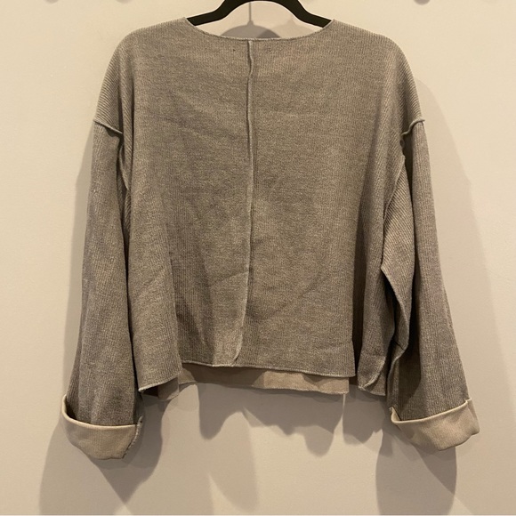 URBAN OUTFITTERS Jax Inside Out Notch Neck Top Grey Small - Picture 4 of 7